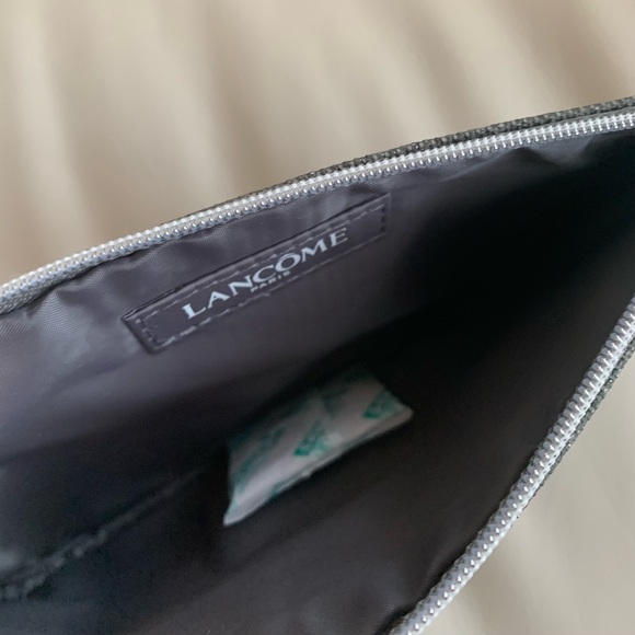 💝Lancôme Shimmer Dark Grey Cosmetic Bag - Picture 3 of 4